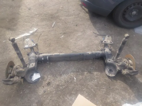 Taka-akselin palkki CITROEN C3 III AIRCROSS OEM image 5
