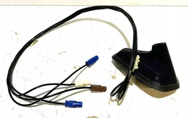 Renault Clio V dakantenne OEM 282175296R GPS image 2