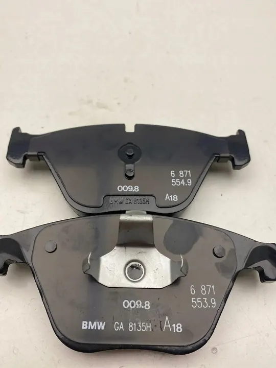 Conjunto de discos e pinças de freio BMW 5 F10 F11 2010 OEM image 3