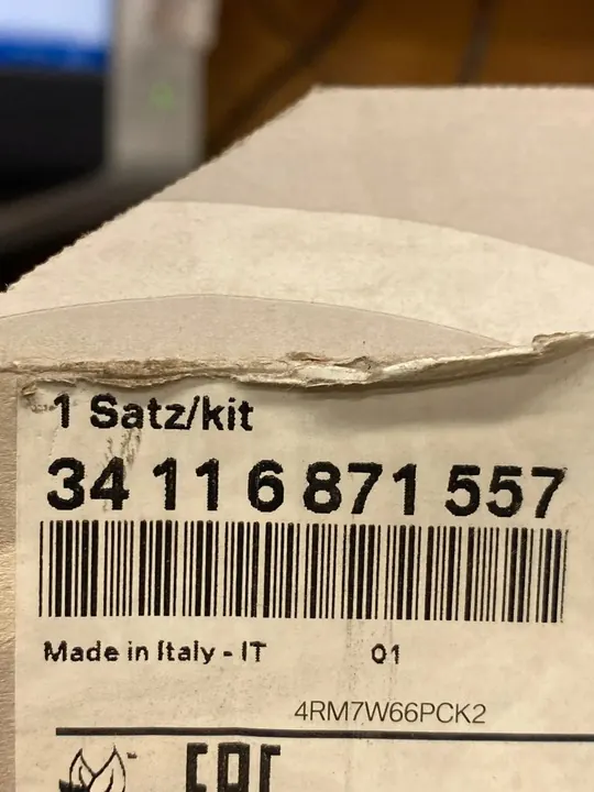 Conjunto de discos e pinças de freio BMW 5 F10 F11 2010 OEM image 4