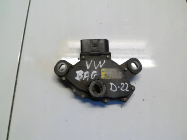 OEM mercedes413 positioneerder voor VW Golf V, Touran, Audi A3 8P image 2