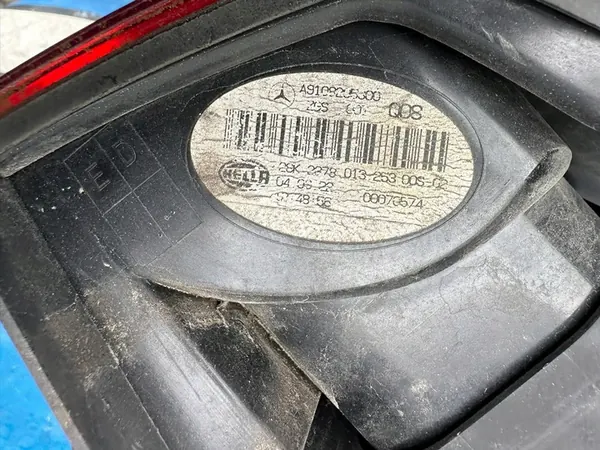 Luz trasera izquierda Mercedes-Benz Sprinter A9108205200 image 5