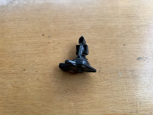 Luftflödesmätare OEM 22204-30030 för Toyota Hilux image 2