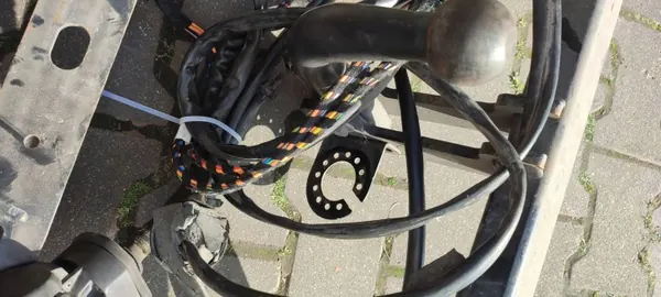 Gebrauchte Anhängerkupplung OEM 55R011555 Volkswagen Caddy image 4