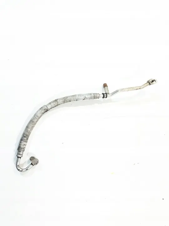 Tuyau de clim VW Polo 4 IV 9N 1.2 Essence 02-07 OEM 00026329 image 3