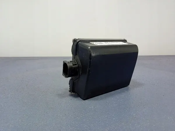 Mitsubishi OE Nopeustutka OEM 4135A-ARS3B Käytetty image 2