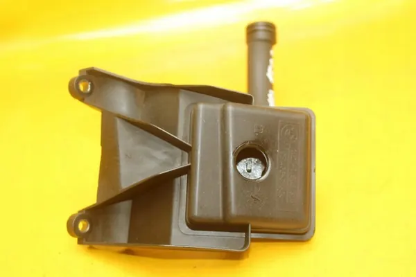 Öljypumppu BMW E46 1.8 B N42B18 A B OEM 7500328 image 2