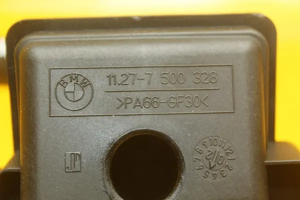 Öljypumppu BMW E46 1.8 B N42B18 A B OEM 7500328 image 3