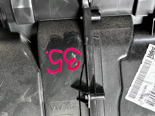 Audi A3 Verwarming 8P1820003N image 6