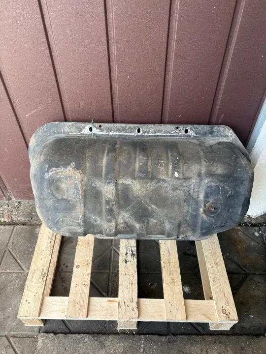 Brandstoftank OEM BAK ZBIORNIK PALIWA Nissan Terrano II image 9