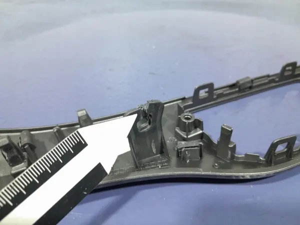 Bandeau Décoratif Audi Q7 II 4M OEM 4M1853189M image 4