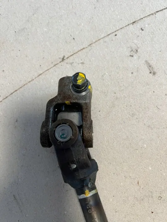HYUNDAI I20 08-14 Joint de colonne de direction OEM image 7