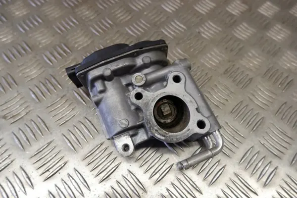 Toyota EGR-ventil OEM 258000R010 för RAV4 XA40 image 8