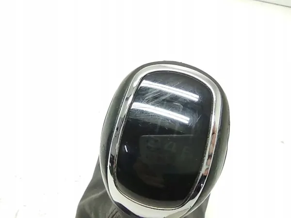 Pommeau de vitesse OEM 5L1711113P Skoda Yeti 2012 image 3