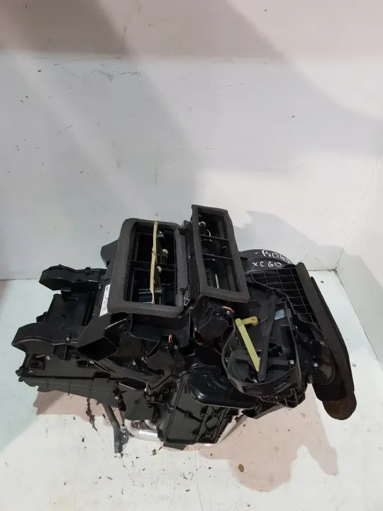 OEM 31332321 Gebläsegehäuse & Lüfter Volvo XC60 image 2