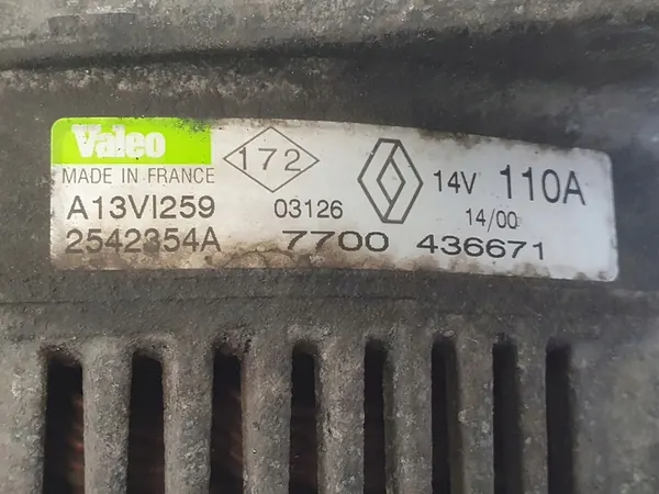 Renault Clio II Sport 2.0 16V Vaihtovirtageneraattori 7700436671 image 2