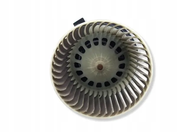 Citroen C4 III e-C4 verwarmingsventilator OEM 7015011002 image 3