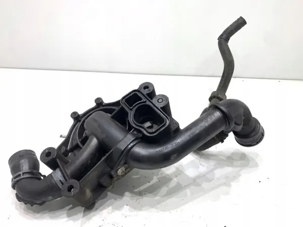 Waterpomp OEM A6512002001 voor Mercedes X204 image 3