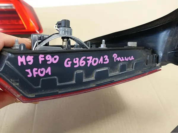 Luz trasera derecha BMW G30 7376474 image 6