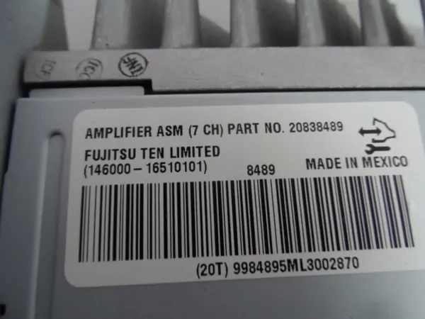 Chevrolet Audio-versterker OEM 20838489 - Gebruikt image 3