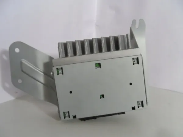 Chevrolet Audio-versterker OEM 20838489 - Gebruikt image 5