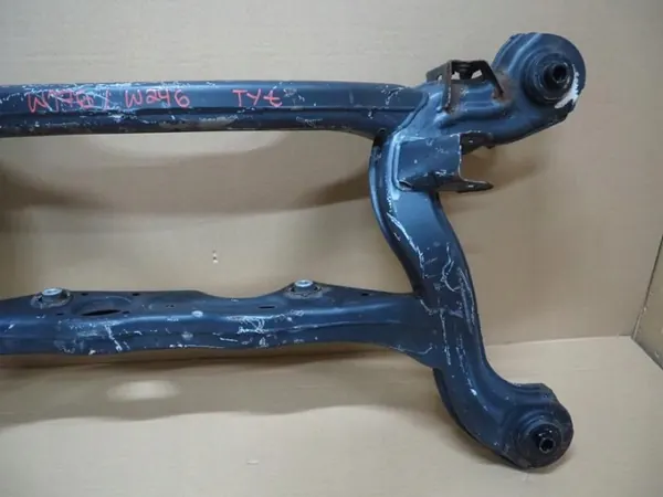 OEM 2463505900 Hinterachsträger Mercedes W176 W246 image 3