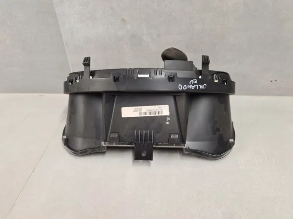 Nopeusmittari Chevrolet Orlando 1.8 140HV OEM 95218103 image 2