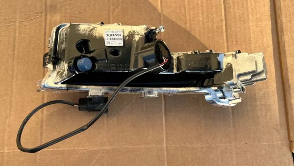Volvo S60 II V60 LED DRL Phare Droit OEM 31420396 image 5