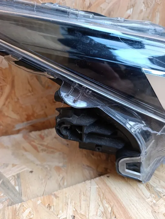 Phare droit Toyota Corolla E21 2019-2025 Sedan KN754F image 5