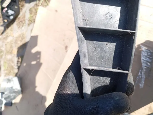 CHRYSLER 300 LIFT II 15r Suporte de Para-choque Esquerdo Direito image 6