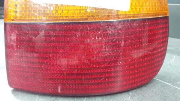 OEM 46720190 Luz Trasera Derecha para Fiat Punto Cabrio image 3