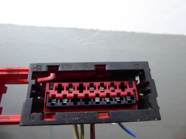 Lüfterwiderstandstecker Combo Corsa F Vivaro C Zafira C image 5