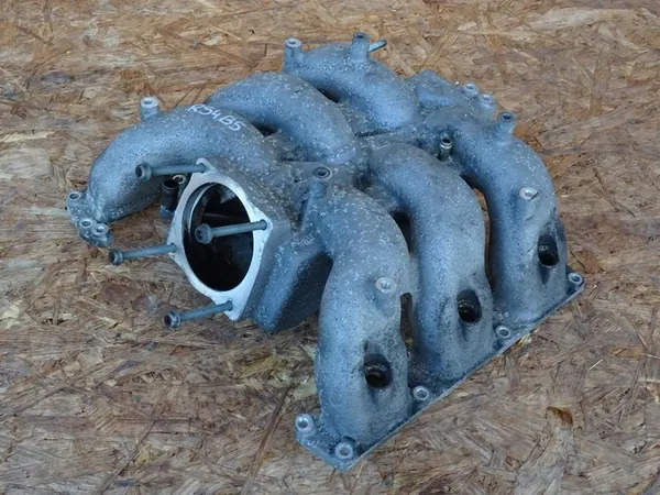 Coletor de admissão AUDI RS4 B5 2.7T BiTurbo 078133201AM image 2