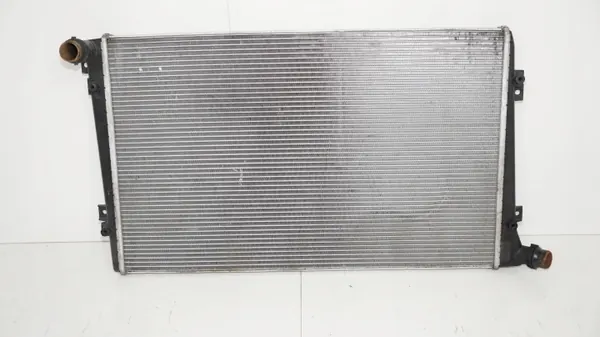 Radiateur d'eau OEM 360204161 pour Audi A3 8P 1.4 TSI image 2