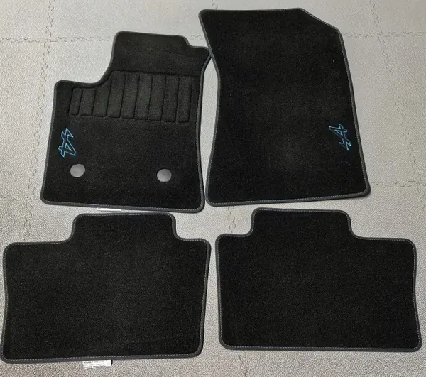 Tapis velours Esprit Alpine RENAULT AUSTRAL 1.3 TCe Mild Hybrid OE 8201737227 image 2