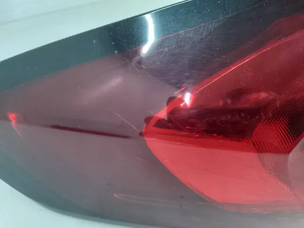 Luz Trasera Izquierda Opel Zafira C image 6