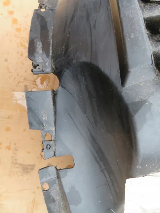 Left Front Wheel Arch Original OE PSA Jumper III image 4