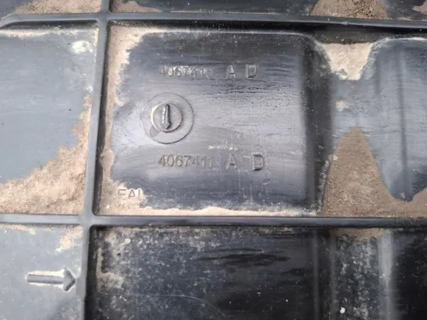 Tanque AdBlue OEM 8W0131878CD para Audi A4 A5 B9 image 6