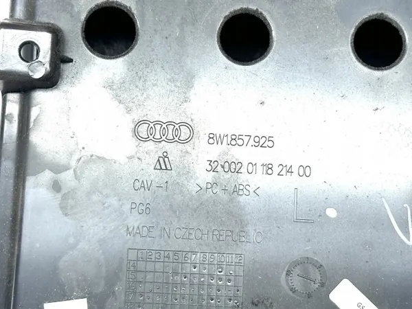 Prateleira condutor Audi A4 B9 OEM 8W1857925 - Usado image 4
