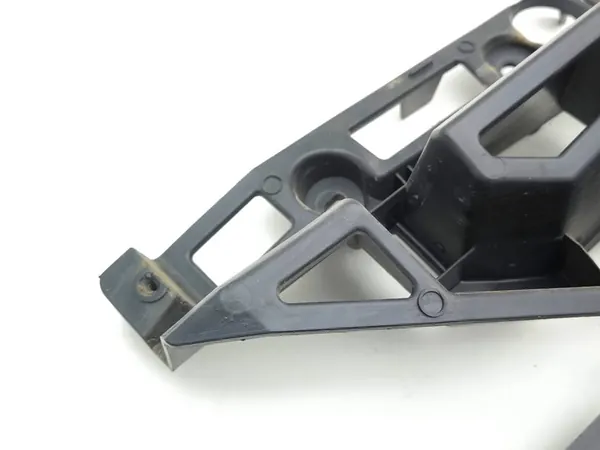 Suporte completo para para-choque traseiro Peugeot 3008 II 2022 OEM image 2