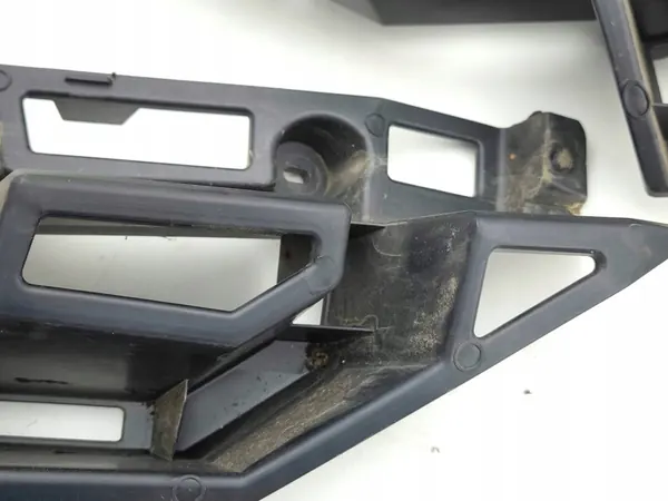 Suporte completo para para-choque traseiro Peugeot 3008 II 2022 OEM image 6