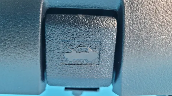 Cubierta Tablero Chery Omoda 5 OEM 401003875AA - Usado image 7