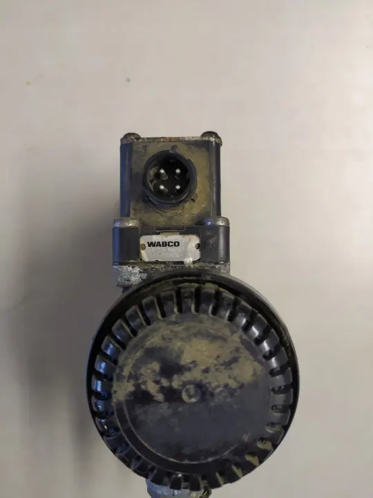 MAN ECAS Magneetventiel 81259026238 image 3