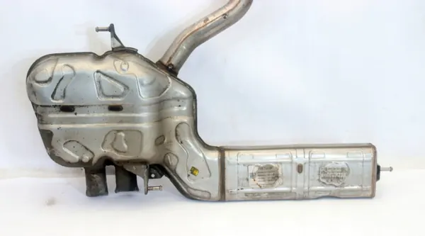 Audi A6 C8 Avgassdämpare OEM 4K0253611AA image 10