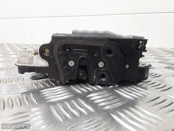 VW Golf VII Rechte Vordertürschloss 5K2837016D image 3