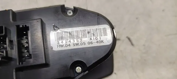 Fensterschalter BMW E83 X3 Vorne OE 3414352 image 3