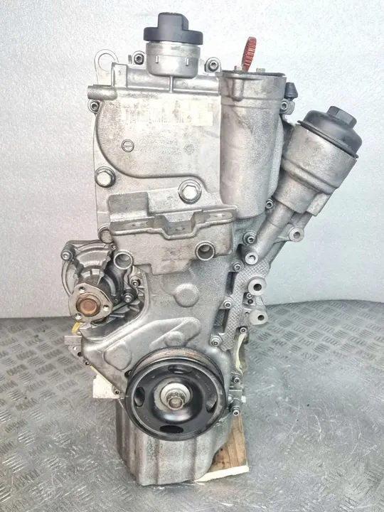 VW GOLF V 1.6 FSI Moottori BAG image 4