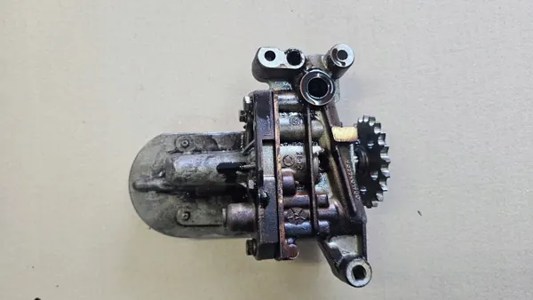 Pompe à huile OEM 9655461980 pour Citroen C3 I 1.1/1.4 image 3