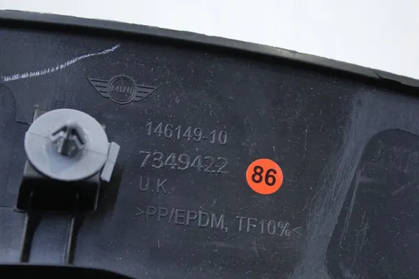 Etulokasuojan peite oikea MINI R56 R57 R58 R59 image 7