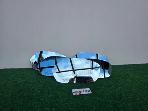 OEM 25410502 GRT Rechter spiegelglas Ferrari 296 image 2